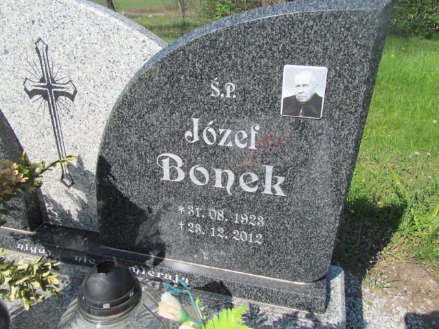 Krystyna Bonek 1927 Kotowice - Grobonet - Wyszukiwarka osób pochowanych