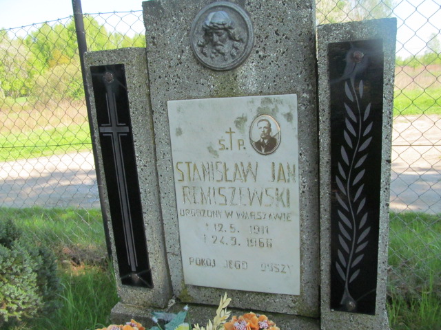 Stanisław Jan Remiszewski 1911 Kotowice - Grobonet - Wyszukiwarka osób pochowanych